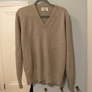 Christian Dior oatmeal acrylic sweater